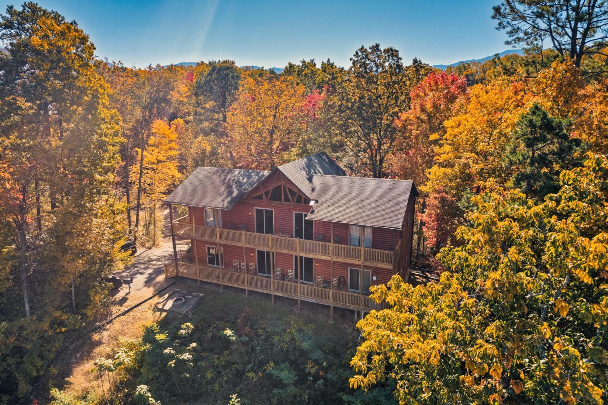 Top Mtn Views, Hottub, Games, 4 Suites, Pets Sevierville Esterno foto