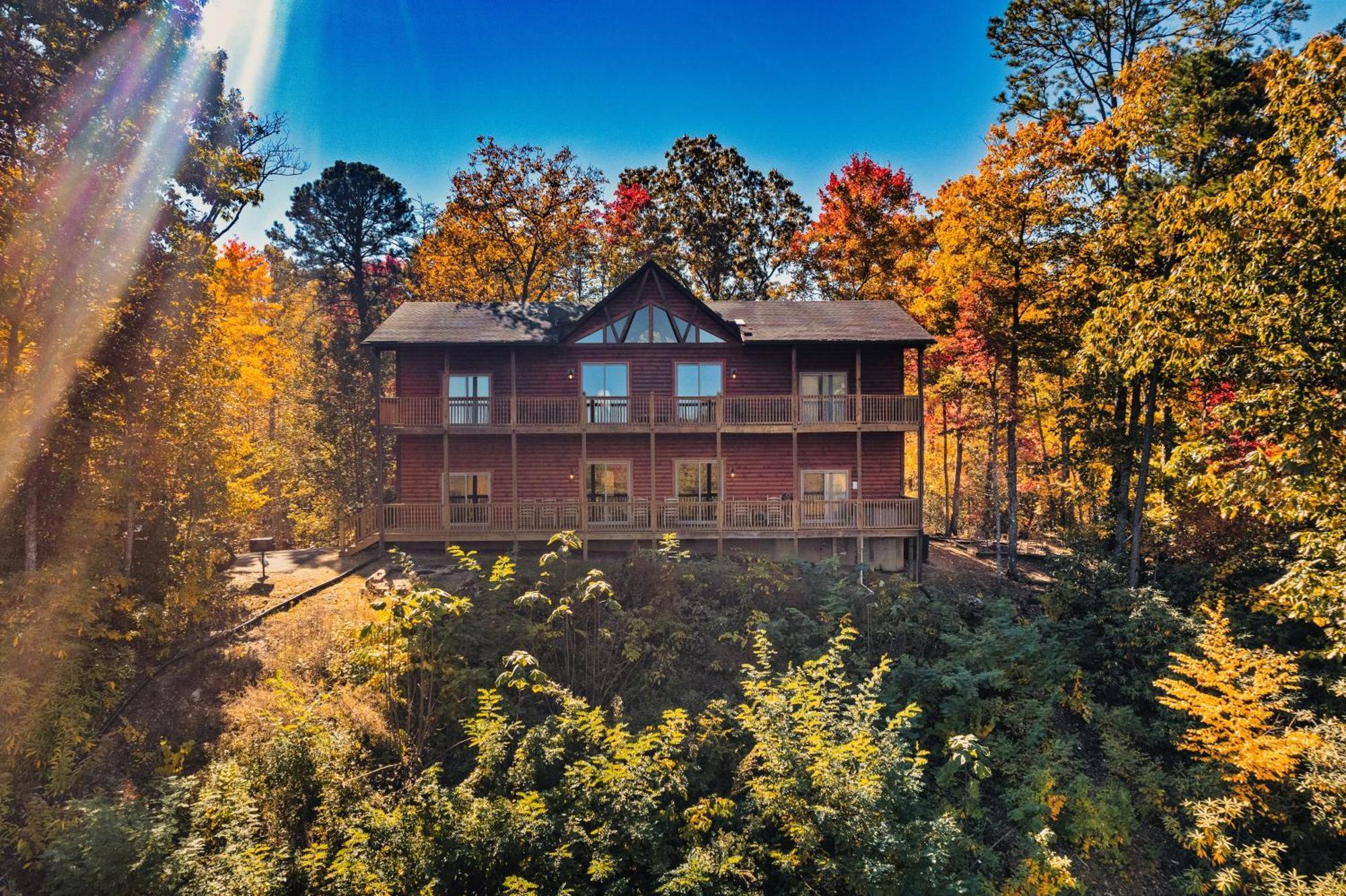 Top Mtn Views, Hottub, Games, 4 Suites, Pets Sevierville Esterno foto
